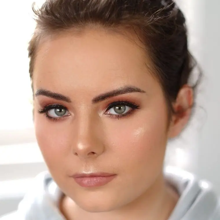Makeup and hair by a Glamr artist